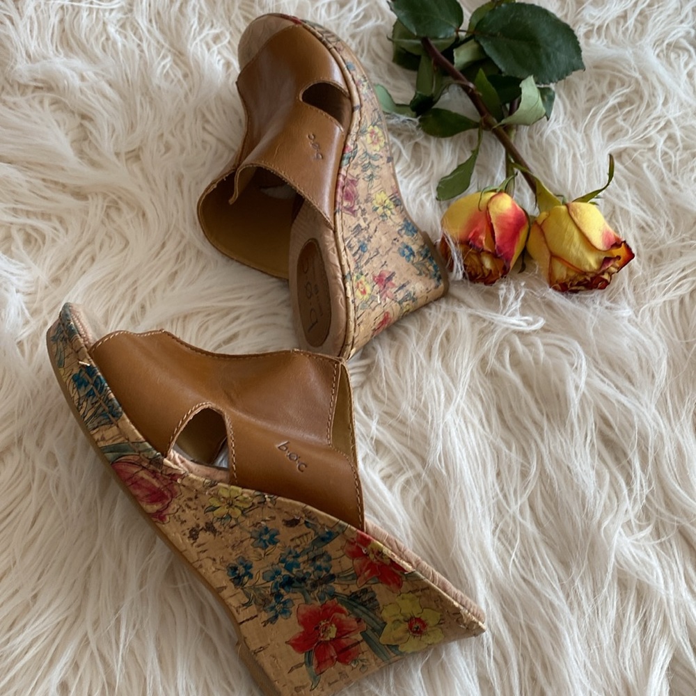 BOC BORN Concept wedges sandals - Picture 1 of 12